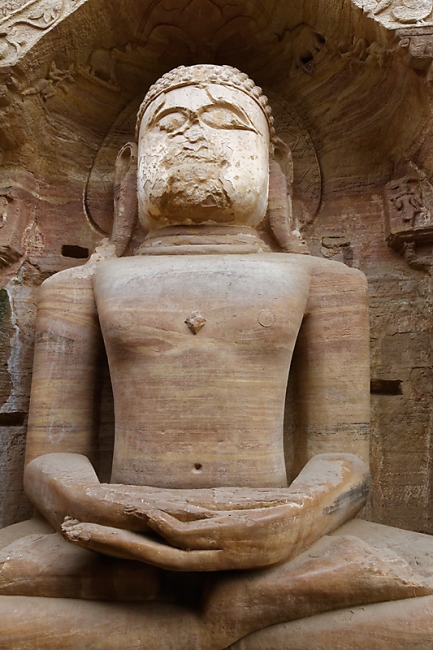 Gwalior-Statues jaïnes-010